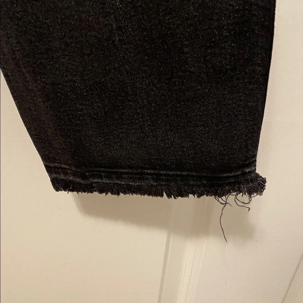 GAP Vintage Slim High Rise Jeans - black
Size 32/14 - Picture 5 of 5